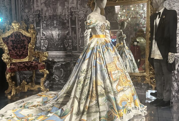 Dolce & Gabbana a Palazzo Reale: Un’Immersione nella Moda e nell’Arte Italiana